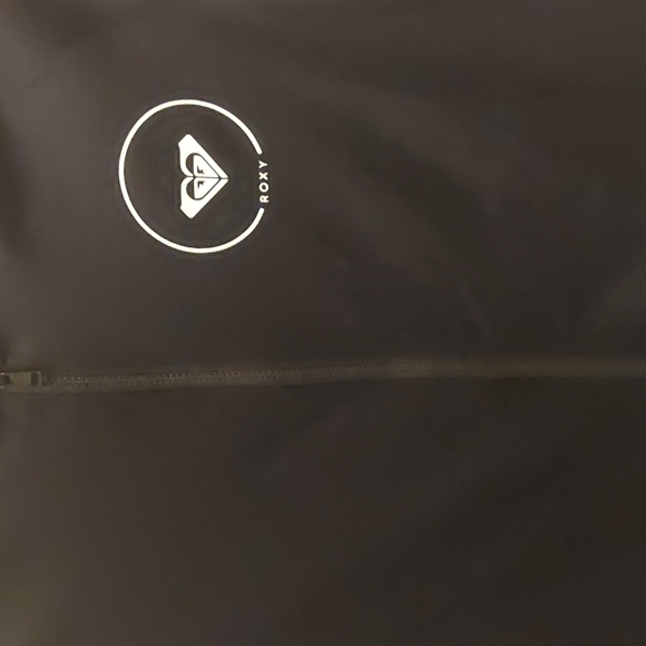 ROXY Essentials Long Sleeve Zip-Up UPF 50 Rashguard Blk/White Size L NWT NEW - Picture 7 of 10